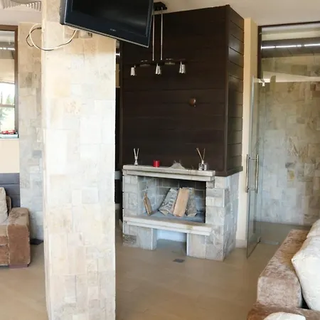 Private In Alpine
